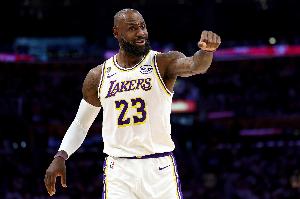 尼克斯vs詹姆斯直播_尼克斯vs詹姆斯比赛回放_NBA高清直播在线观看