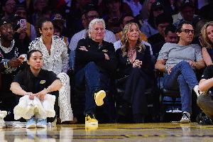 NBA湖人直播_湖人直播在线观看_湖人比赛回放