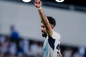 三连胜！利雅得新月3-0击败费哈，米林科维奇破门、萨默维尔失点