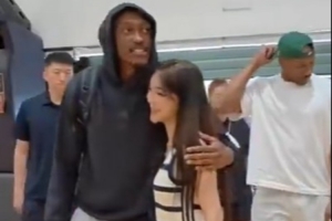 雷霆vs转载直播_雷霆vs转载比赛回放_NBA高清直播在线观看
