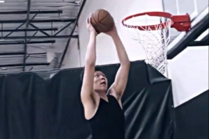 杨瀚森vs开拓者直播_杨瀚森vs开拓者比赛回放_NBA高清直播在线观看