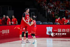 中国篮球vs中国队直播_中国篮球vs中国队比赛回放_CBA高清直播在线观看