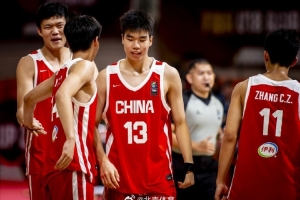 中国篮球vs中国队直播_中国篮球vs中国队比赛回放_CBA高清直播在线观看