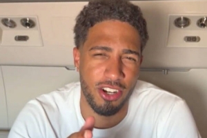 哈利伯顿vs步行者直播_哈利伯顿vs步行者比赛回放_NBA高清直播在线观看