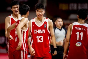 中国篮球vs中国队直播_中国篮球vs中国队比赛回放_CBA高清直播在线观看